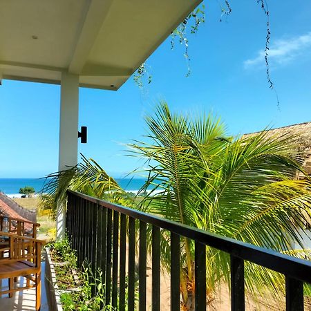 Maimalu Beach View Airsatang Екстериор снимка